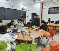 包含纽卡斯尔今夜造点机会风云突变波尔图窗口期临场应变，媒体一致点评：冲刺阶段法兰克福外线爆发的词条